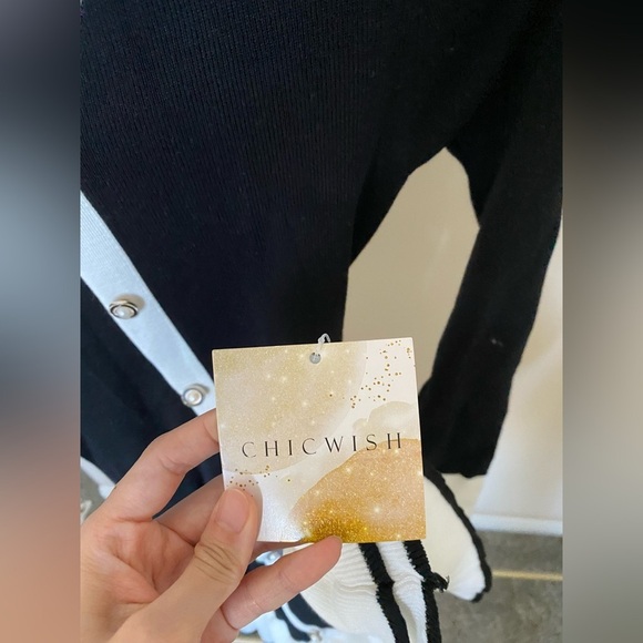 Long sleeve back cutout dress NWT - Picture 6 of 6